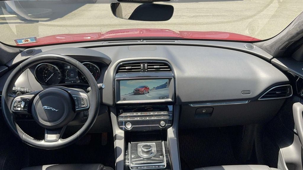 Used 2020 Jaguar F-PACE Premium AWD/4WD image 37