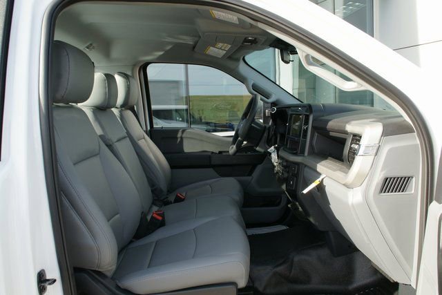 New 2026 Ford F250 XL w/ F-250 >10K GVWR Package image 26