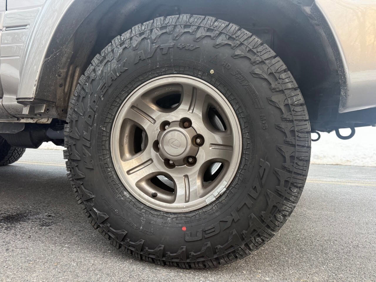 Used 1996 Lexus LX 450 4WD image 19