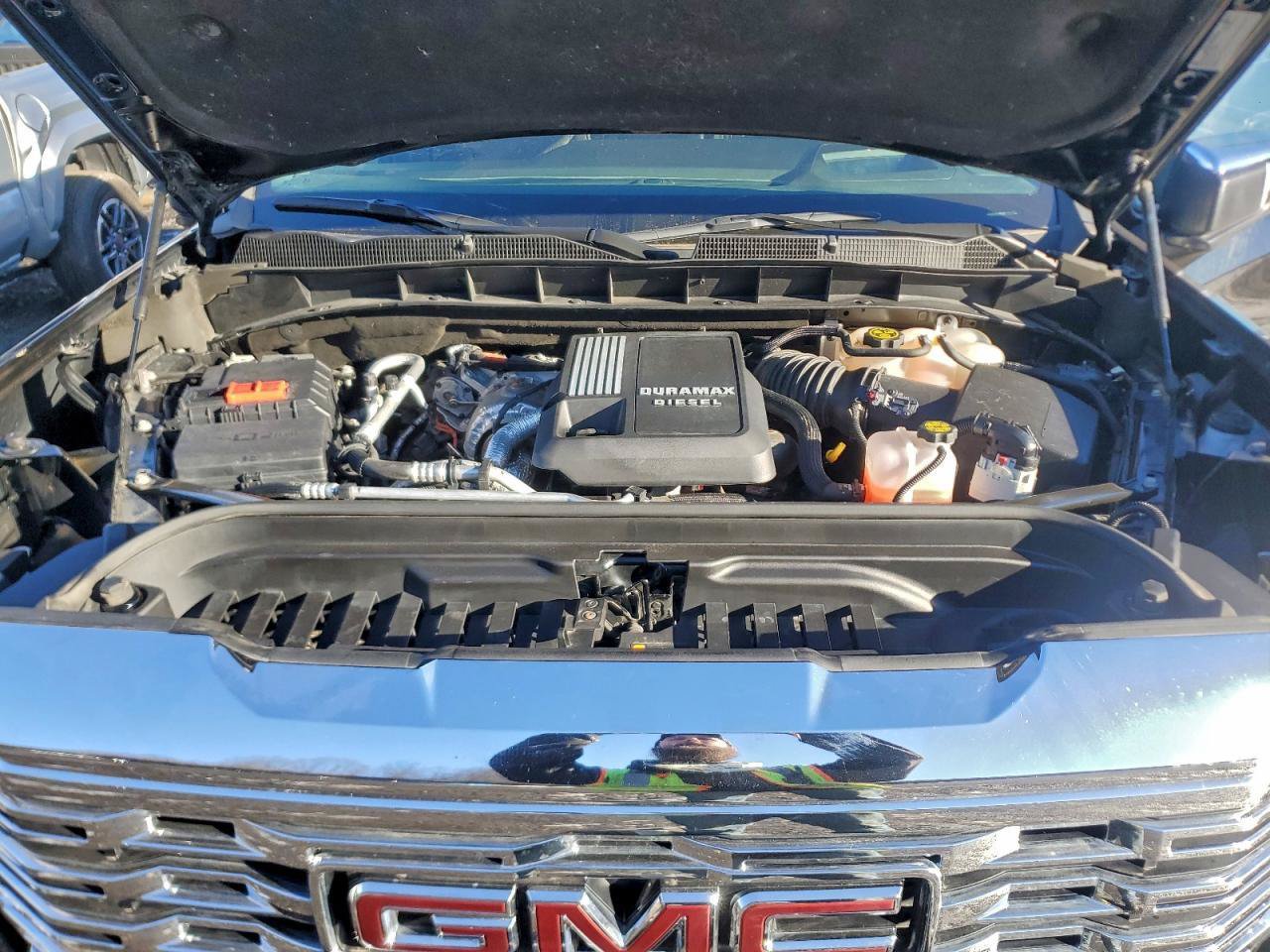 Used 2023 GMC Sierra 1500 Denali AWD/4WD image 9