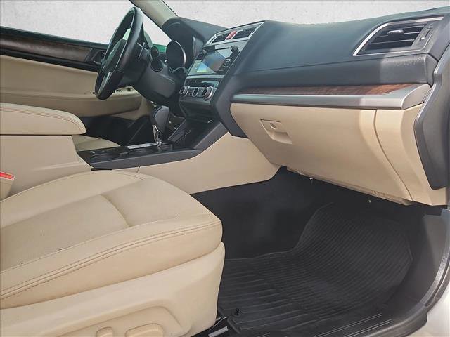 Used 2016 Subaru Outback 3.6R Limited image 23