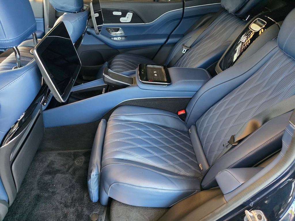New 2026 Mercedes-Benz Maybach GLS 600 4MATIC image 11