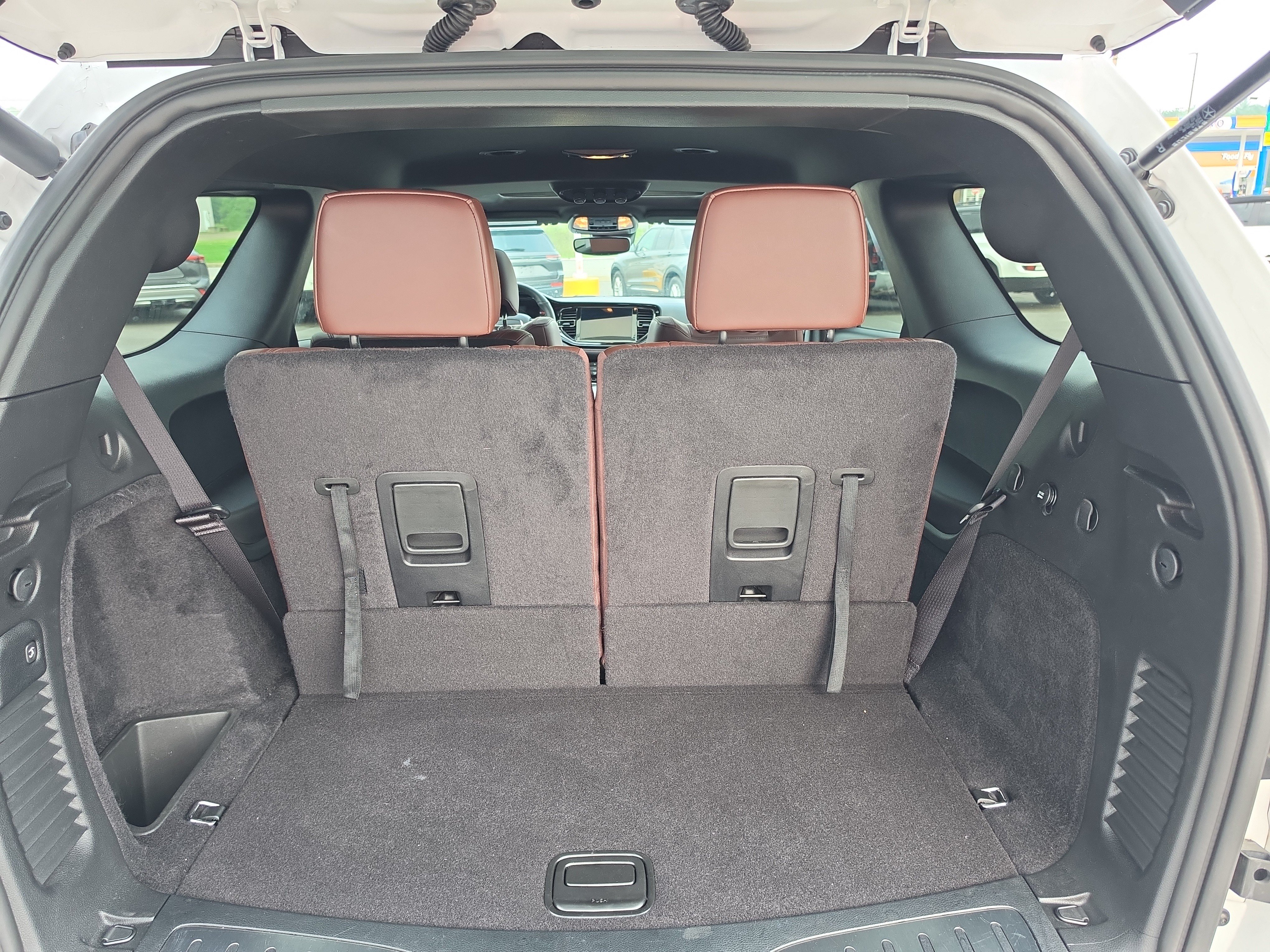 Used 2025 Dodge Durango GT AWD/4WD image 5