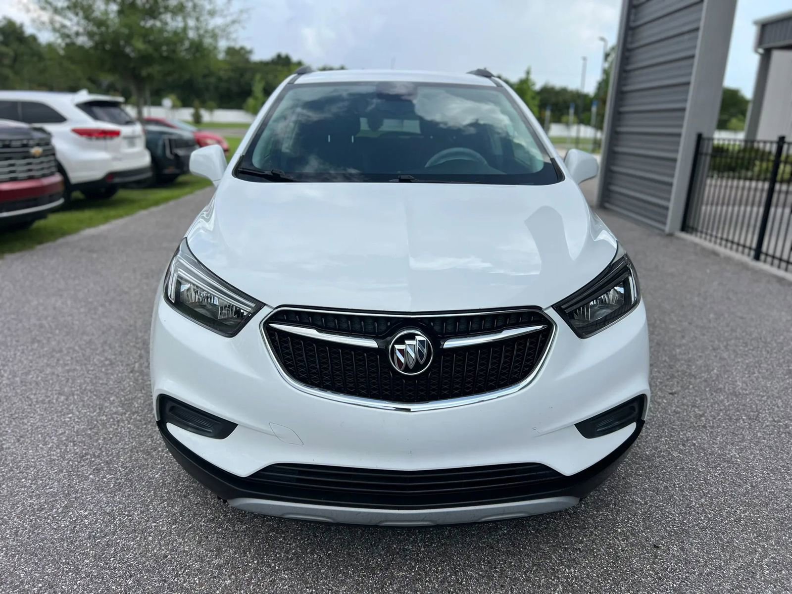 Used 2020 Buick Encore Preferred FWD image 3