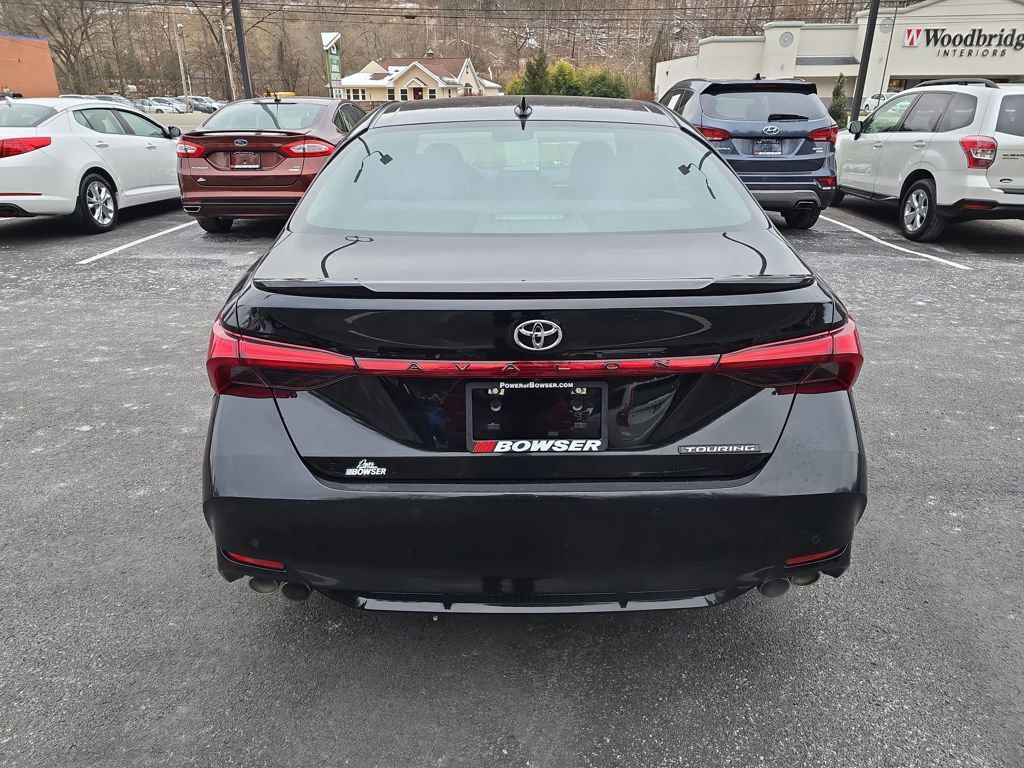 Used 2020 Toyota Avalon Touring w/ Advanced Safety Package image 4