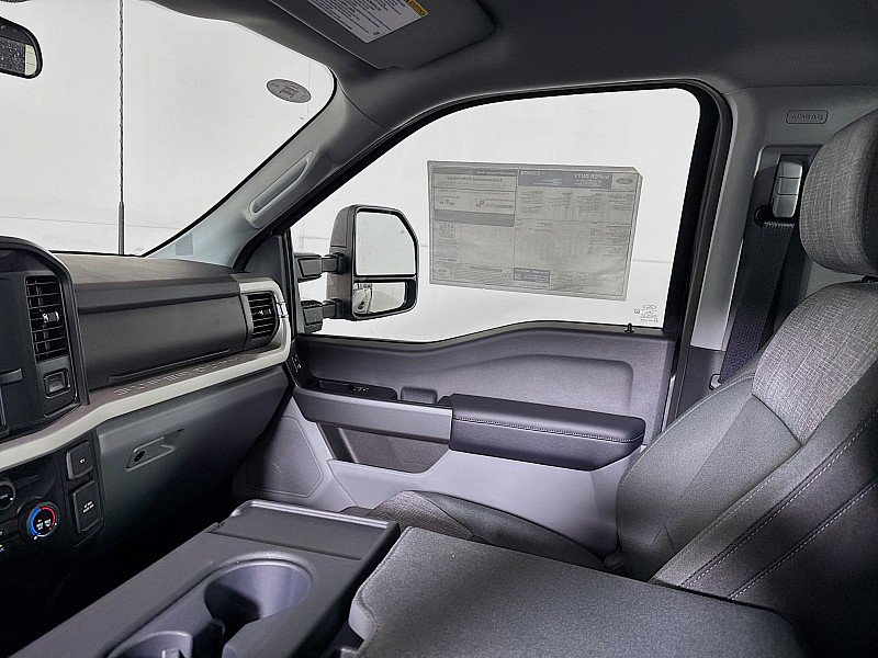 New 2026 Ford F350 XLT image 21