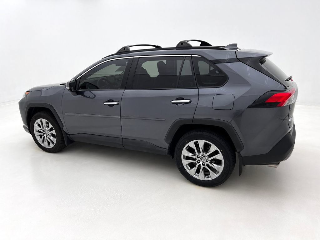 Used 2019 Toyota RAV4 Limited w/ Advanced Technology Package AWD/4WD image 10