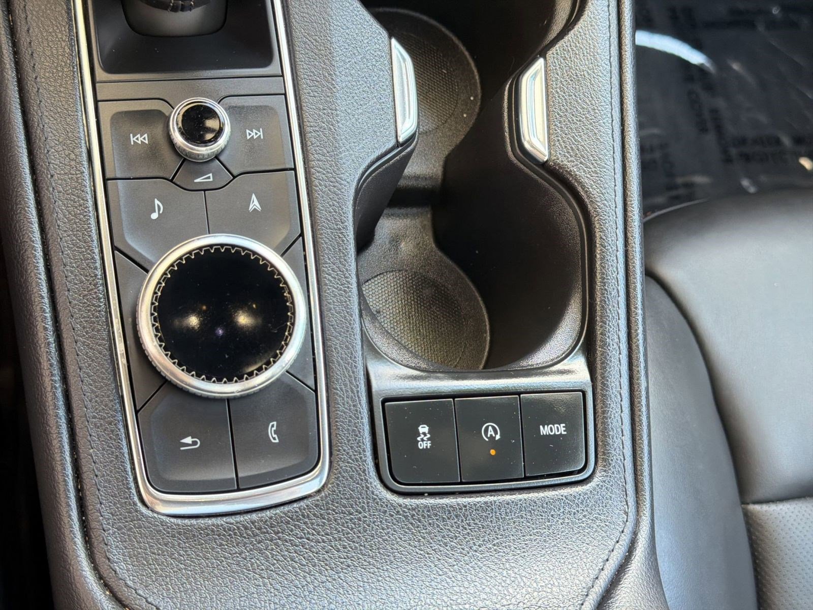 Used 2023 Cadillac XT4 Sport AWD/4WD image 30