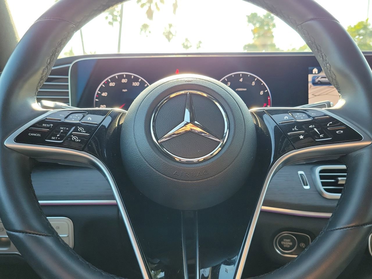 Used 2025 Mercedes-Benz GLE 350 4MATIC image 28