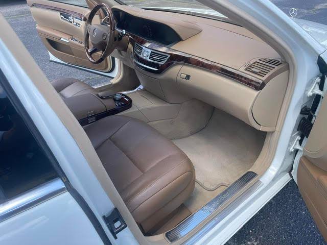 Used 2008 Mercedes-Benz S 550 4MATIC image 11