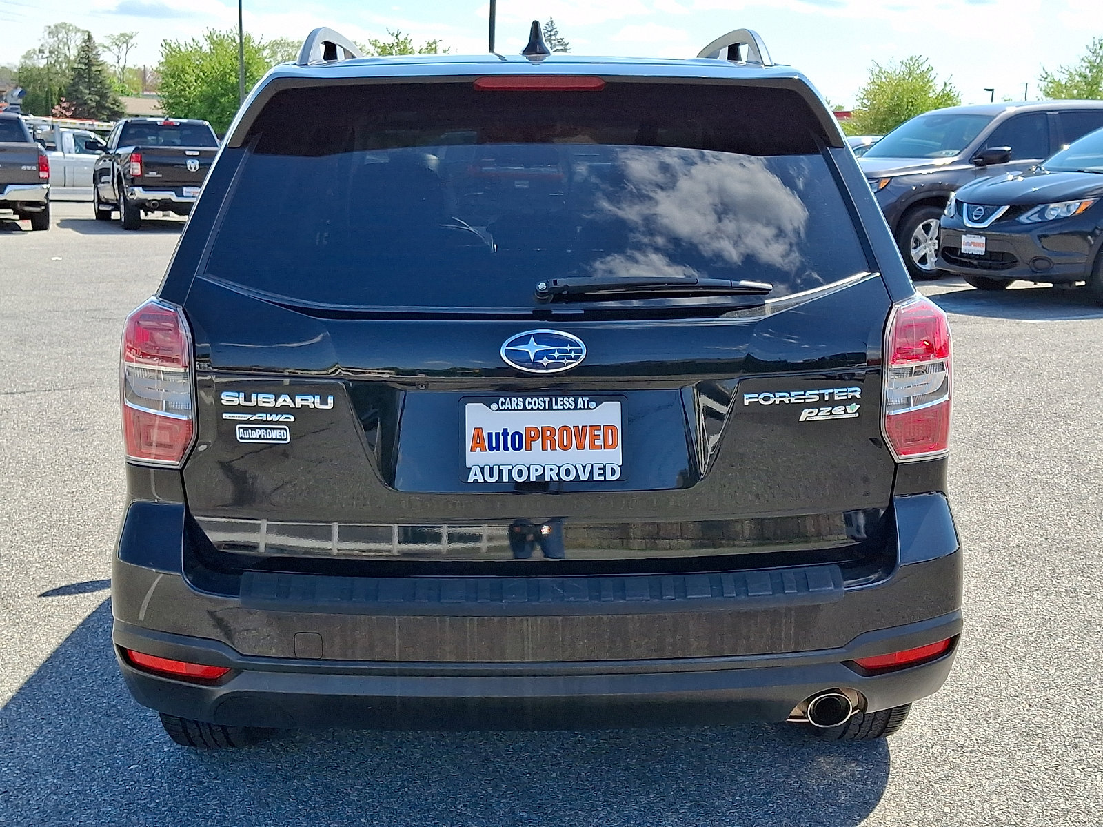 Used 2016 Subaru Forester 2.5i Limited AWD/4WD image 5