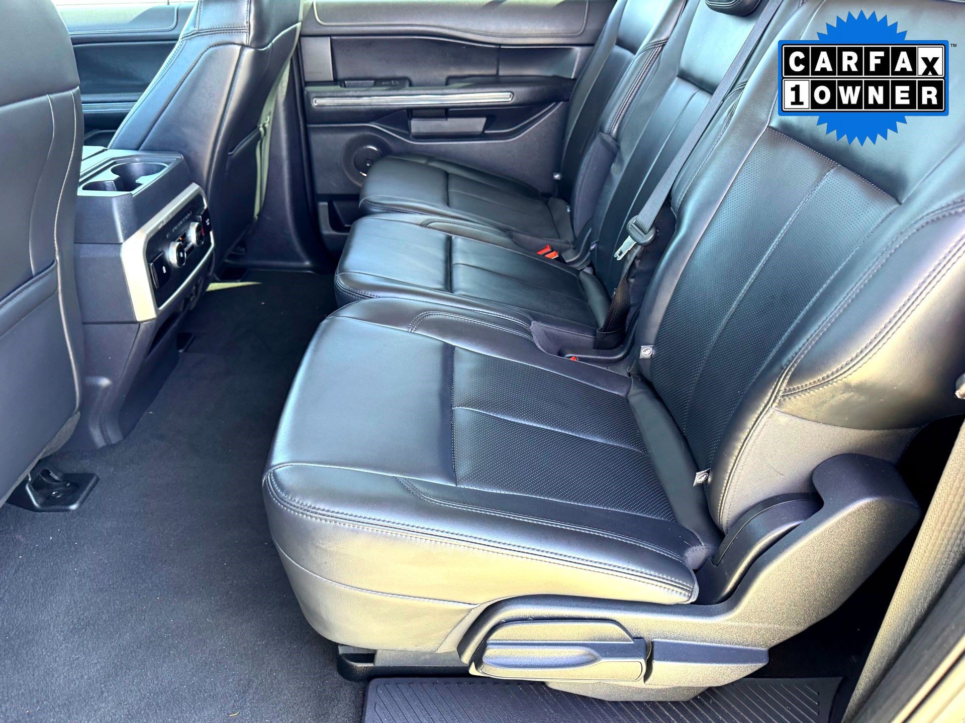 Used 2024 Ford Expedition Max XLT image 17
