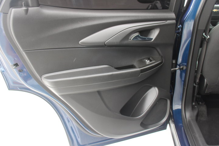 Used 2022 Chevrolet TrailBlazer LT w/ Convenience Package FWD image 13