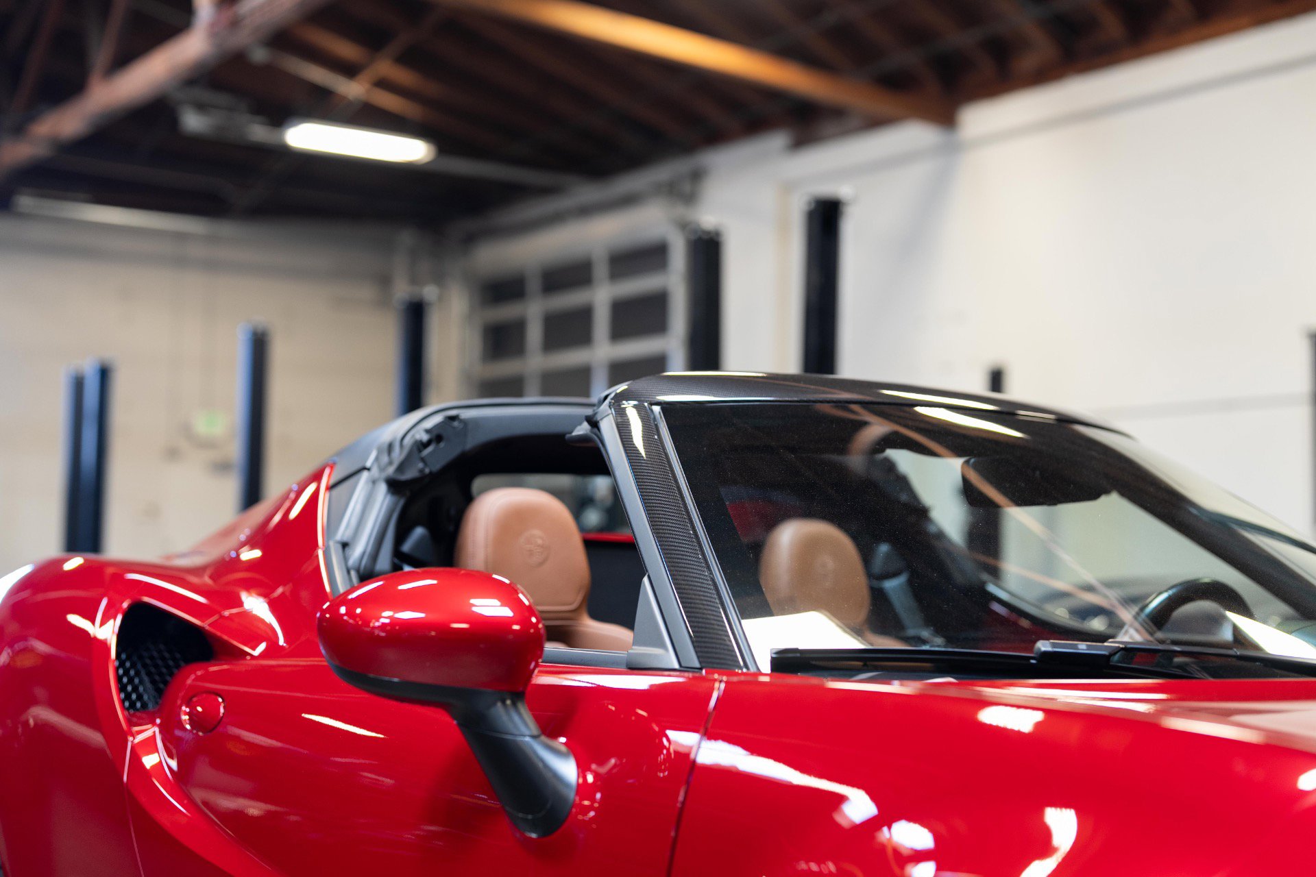 Used 2018 Alfa Romeo 4C Spider w/ Convenience Group - Spider image 26