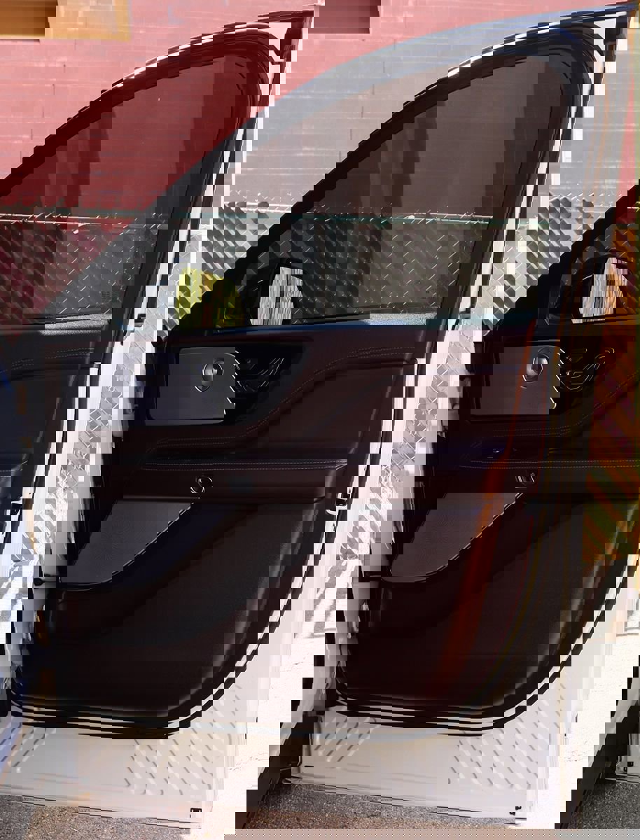 Used 2020 Lincoln Aviator Black Label w/ Dynamic Handling Package AWD/4WD image 37