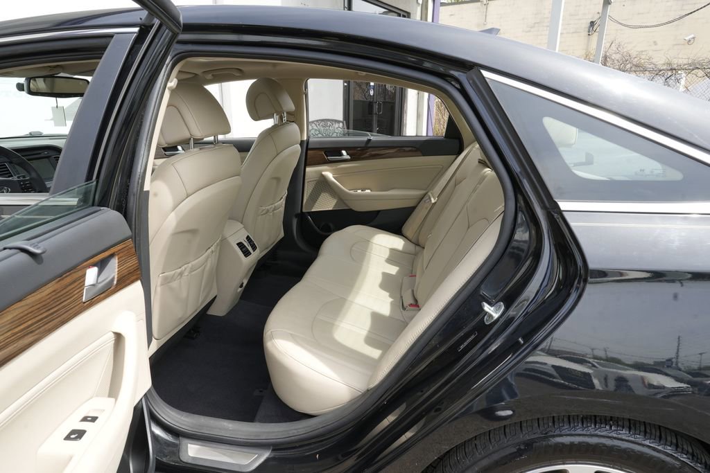 Used 2017 Hyundai Sonata Limited w/ Tech Package 03 image 26