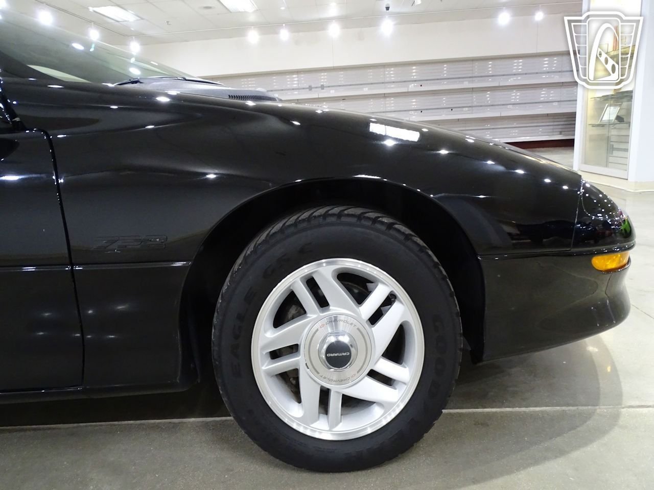 Used 1995 Chevrolet Camaro Z28 RWD image 35