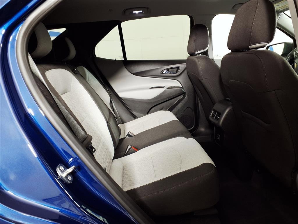 Used 2022 Chevrolet Equinox LS w/ LS Convenience Package image 11