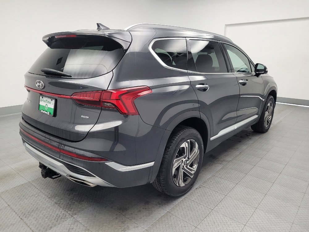 Used 2023 Hyundai Santa Fe SEL w/ Premium Package image 9