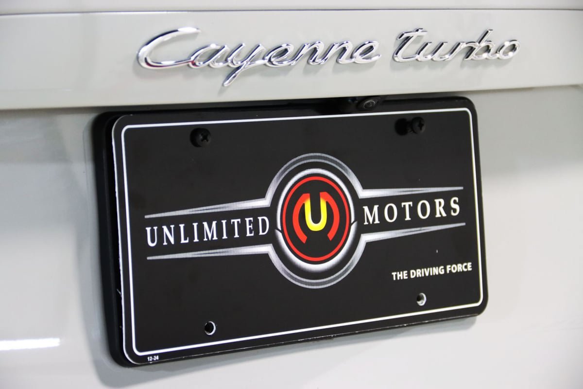 Used 2020 Porsche Cayenne Turbo AWD/4WD image 15