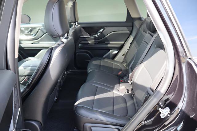 Used 2025 Lincoln Corsair Grand Touring w/ Equipment Group 301A image 14