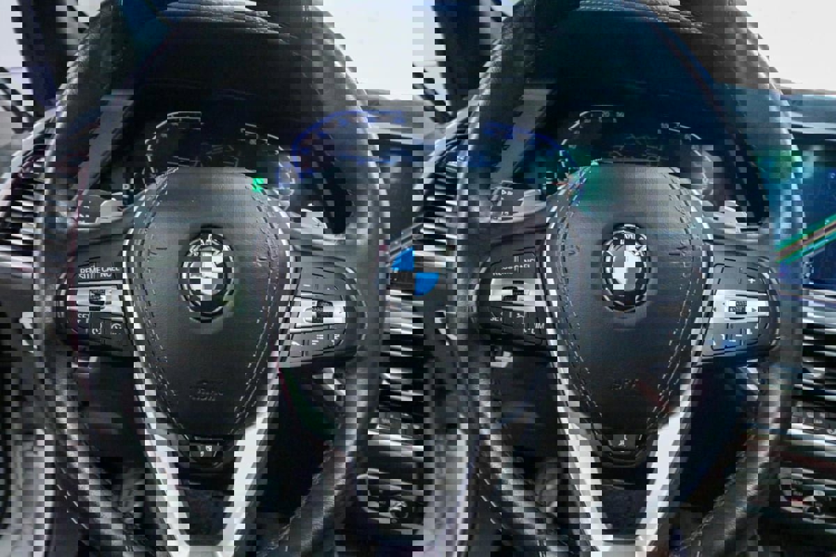 Used 2023 BMW X5 sDrive40i w/ Premium Package image 24