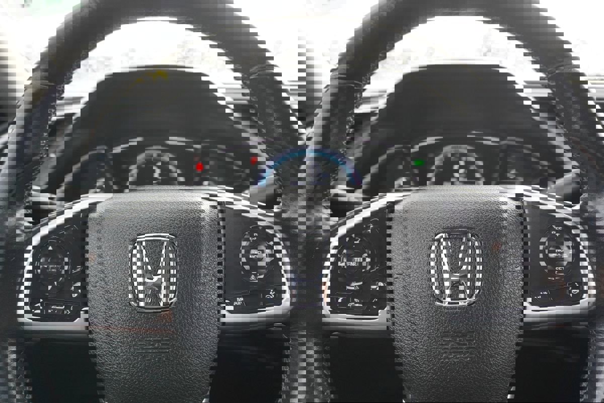 Used 2019 Honda Civic EX-L image 27