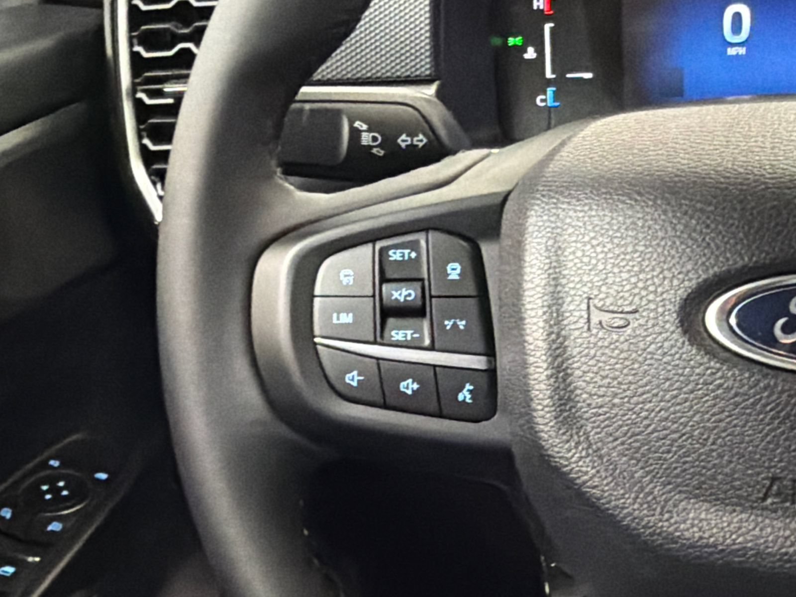 Used 2024 Ford Ranger XLT AWD/4WD image 19