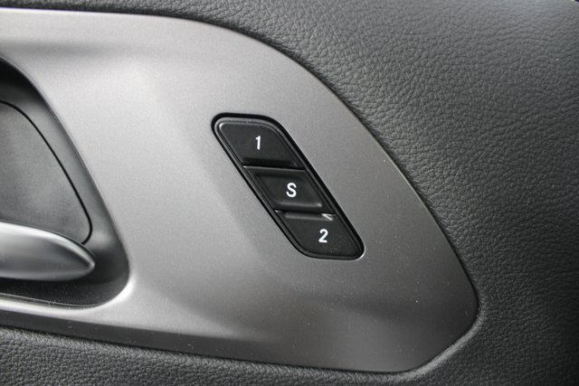 New 2026 Chrysler Pacifica Select image 15