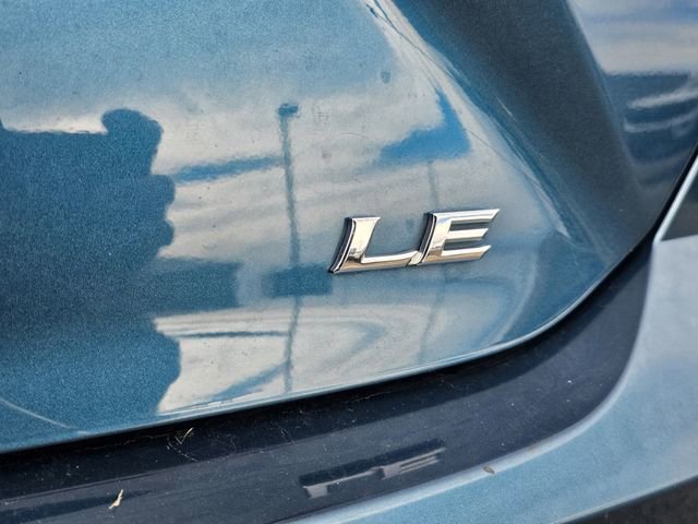 Used 2025 Toyota Camry LE w/ Convenience Package image 29