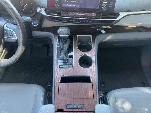Used 2021 Toyota Sienna XLE image 11