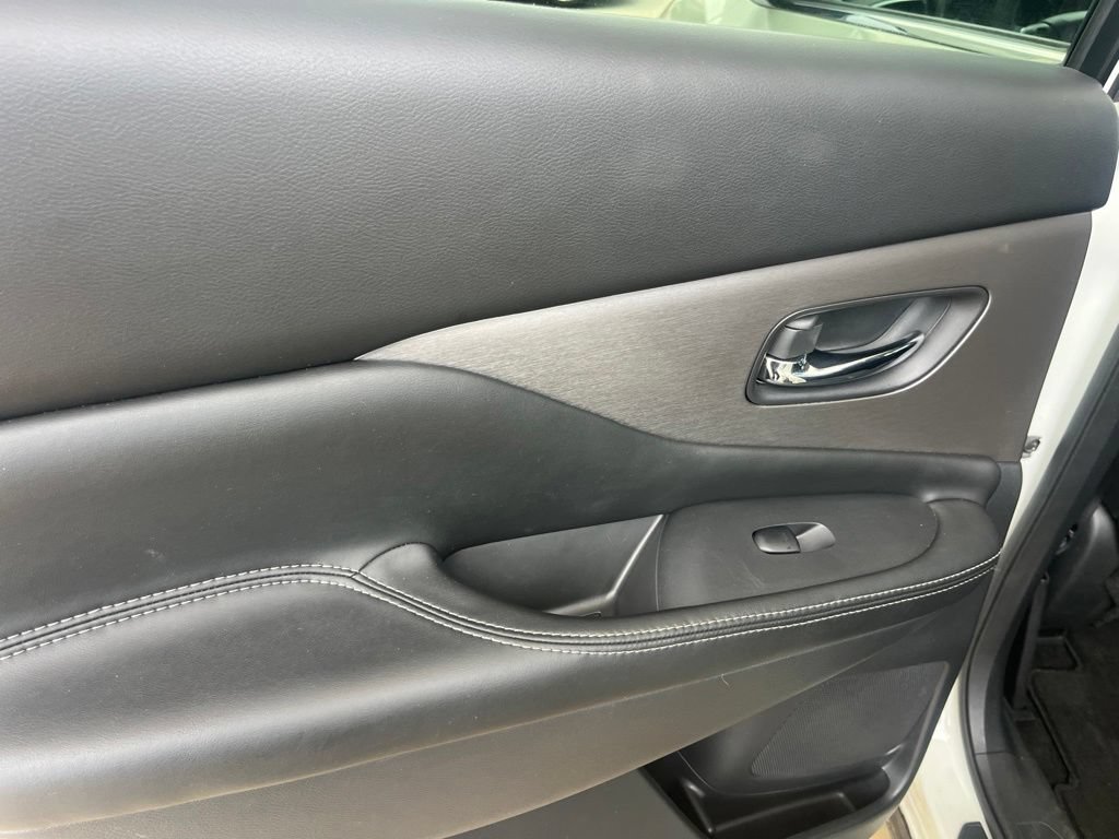 Used 2020 Nissan Murano S w/ Technology Package FWD image 30