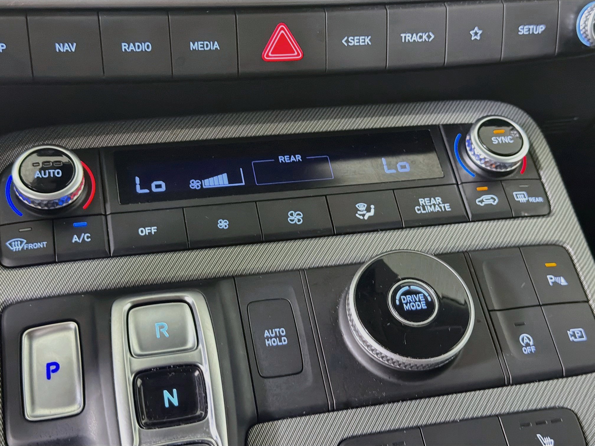 Used 2025 Hyundai Palisade SEL FWD image 23