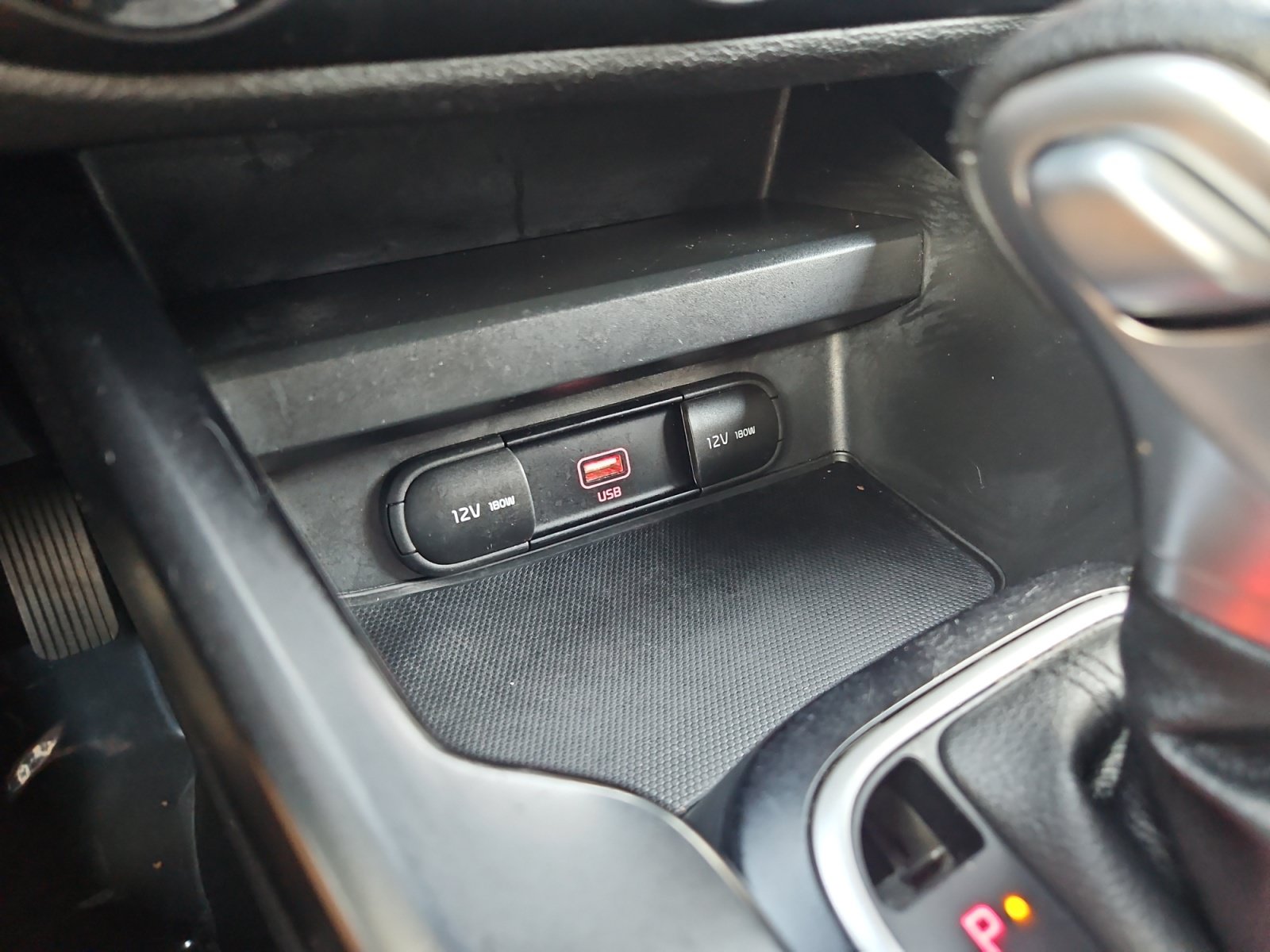 Used 2020 Kia Soul LX FWD image 10