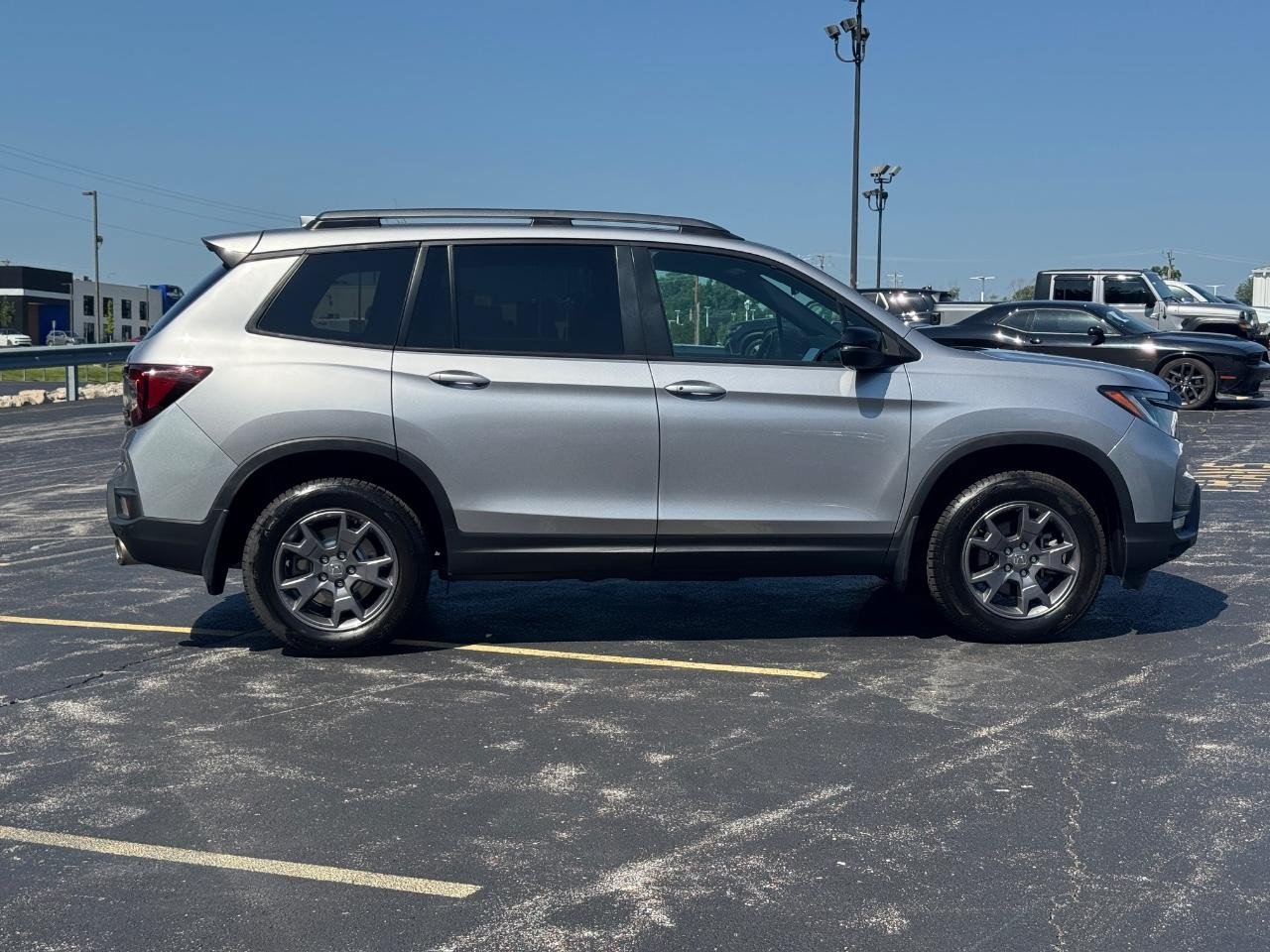 Certified 2024 Honda Passport TrailSport image 3