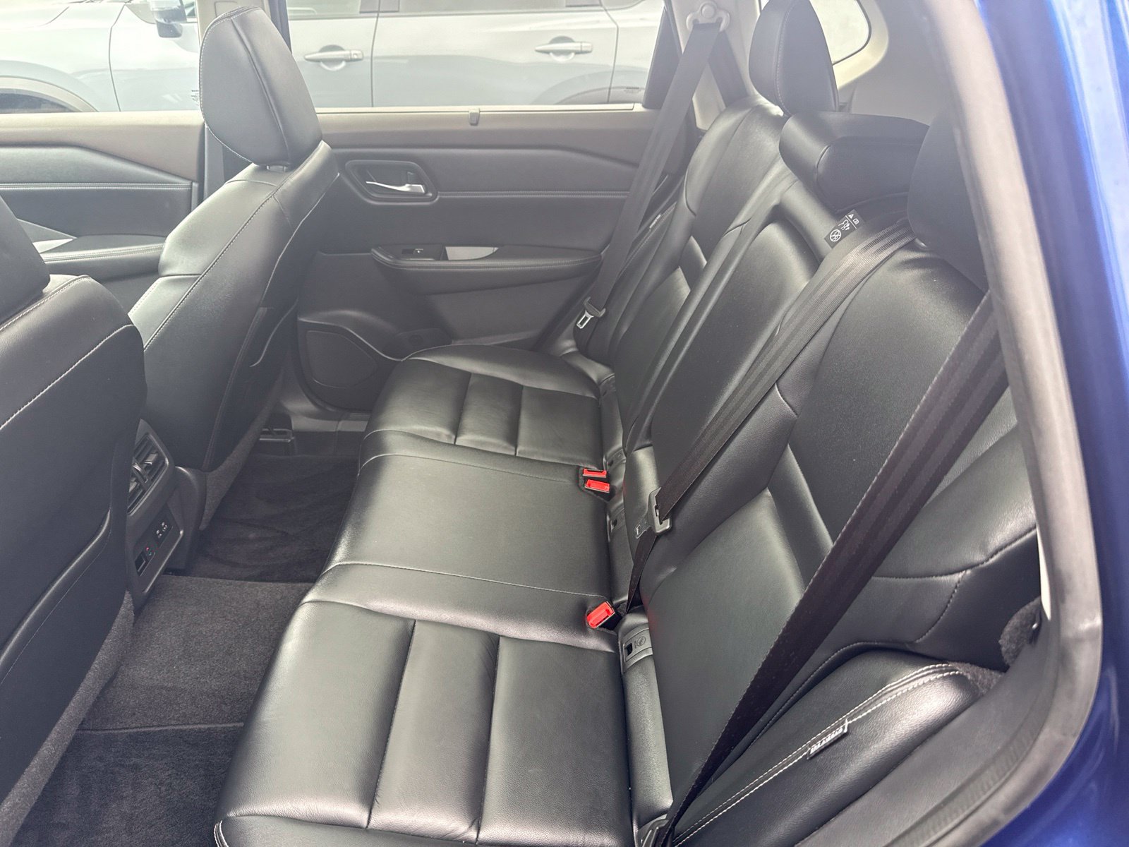 Certified 2022 Nissan Rogue SL w/ SL Premium Package AWD/4WD image 27