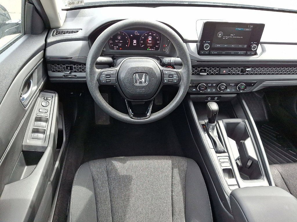 Used 2025 Honda Accord SE image 21