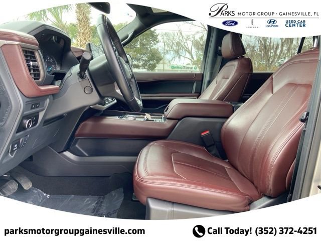 Certified 2024 Ford Expedition Limited image 11