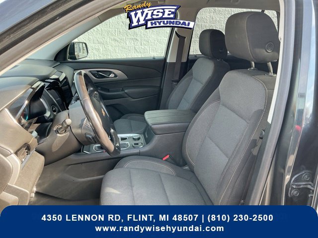 Used 2019 Chevrolet Traverse LT FWD image 14