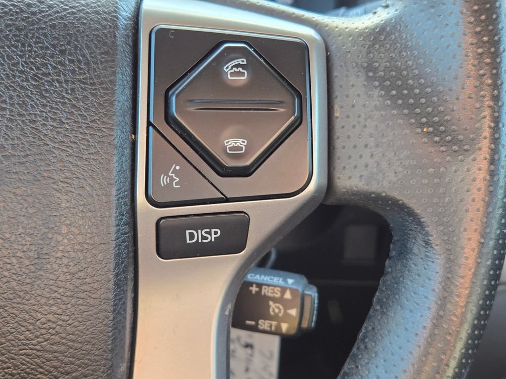 Used 2018 Toyota 4Runner SR5 AWD/4WD image 26