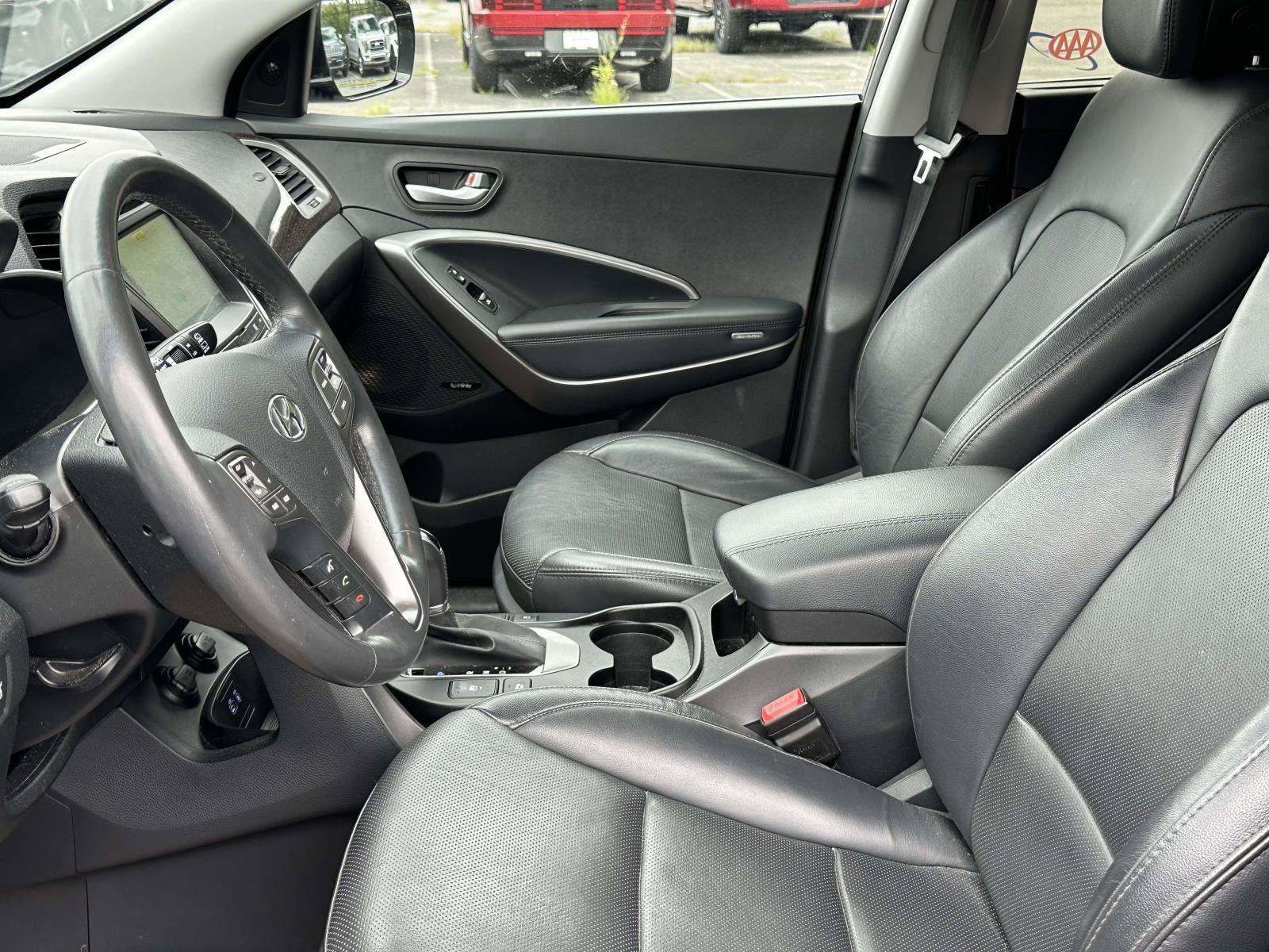 Used 2017 Hyundai Santa Fe Sport AWD/4WD image 9