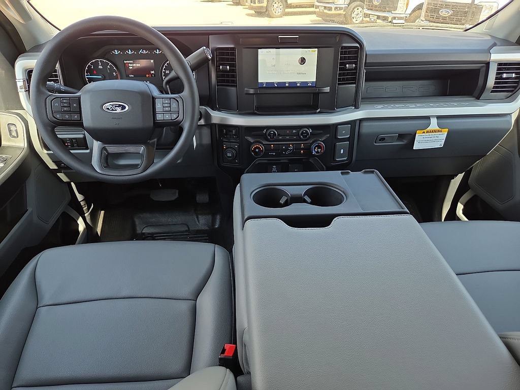 New 2026 Ford F350 XL w/ XL Chrome Package AWD/4WD image 15