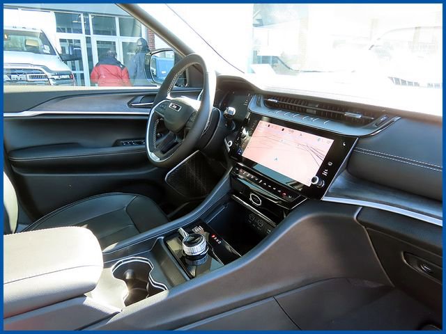 New 2026 Jeep Grand Cherokee Limited image 8