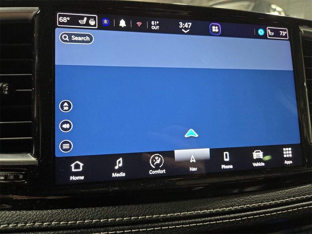 Used 2023 Chrysler Pacifica Limited image 19