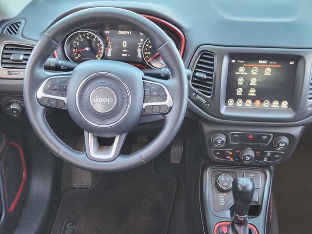 Used 2018 Jeep Compass Trailhawk AWD/4WD image 21
