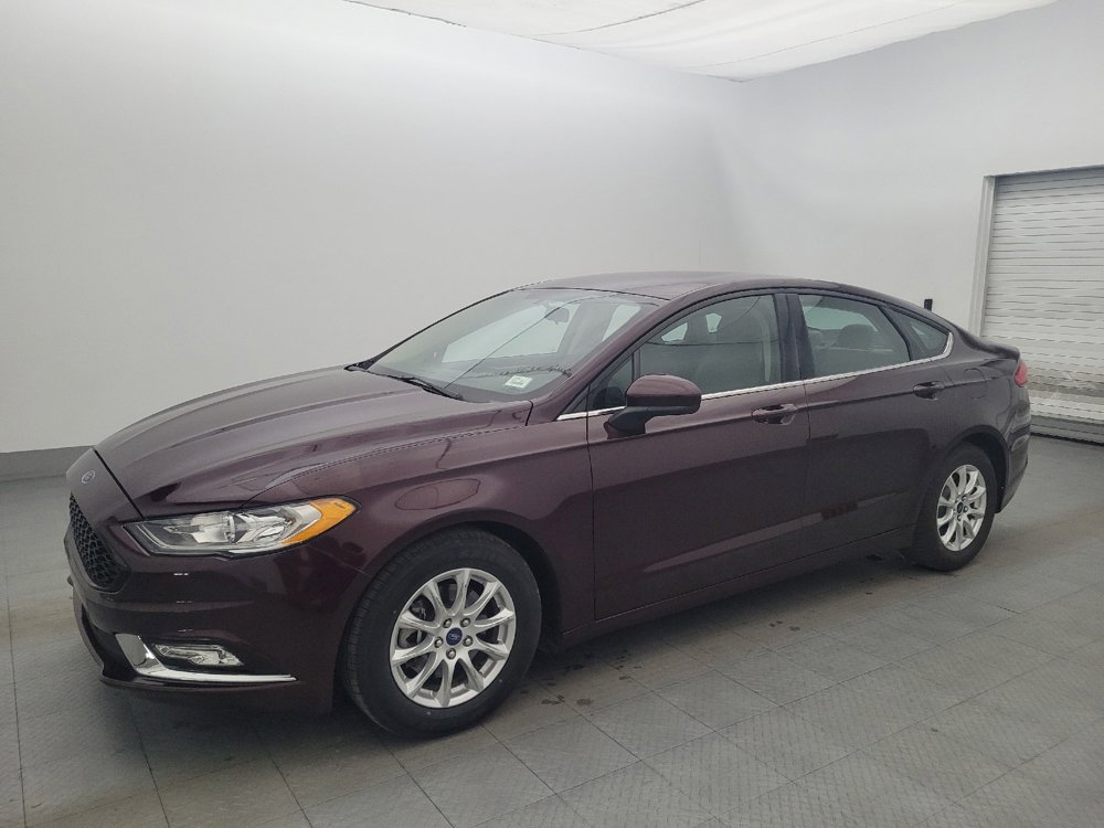 Used 2017 Ford Fusion S FWD image 2