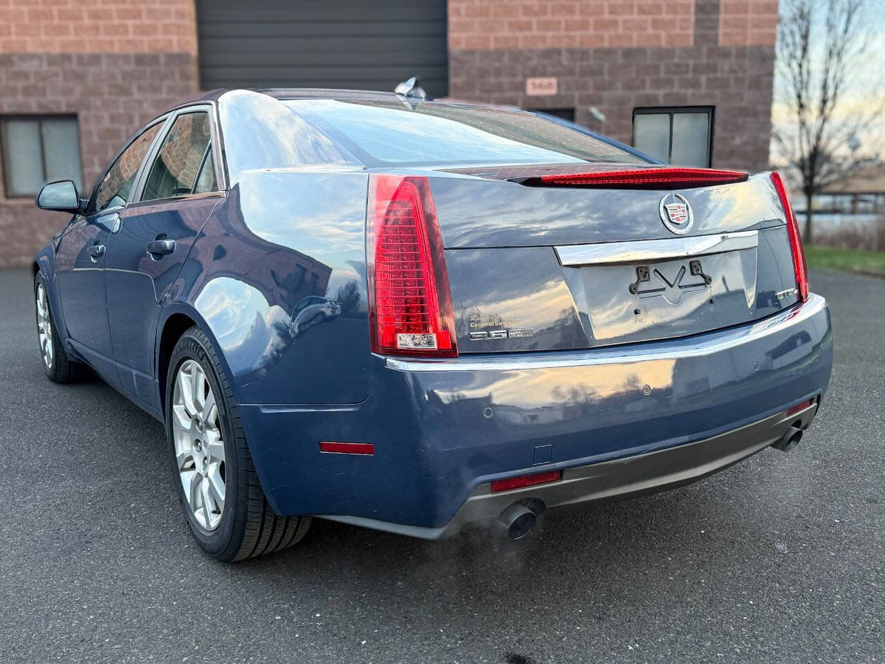 Used 2009 Cadillac CTS 3.6L DI AWD 4dr Sedan w/ 1SB N image 7