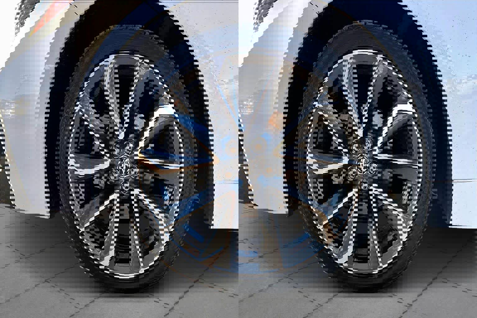 Used 2022 Toyota Corolla SE image 11