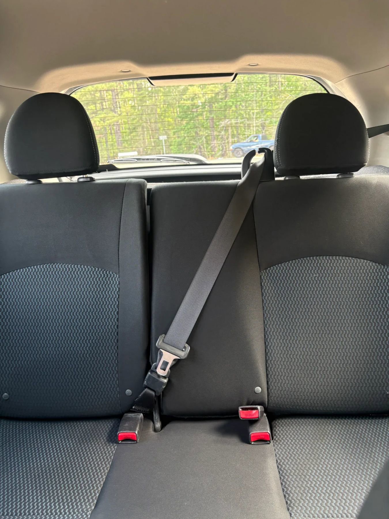 Used 2014 Nissan Versa Note SV FWD image 11