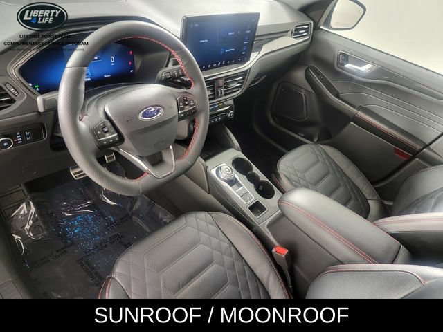 Used 2023 Ford Escape ST-Line Elite w/ Premium Technology Package AWD/4WD image 12